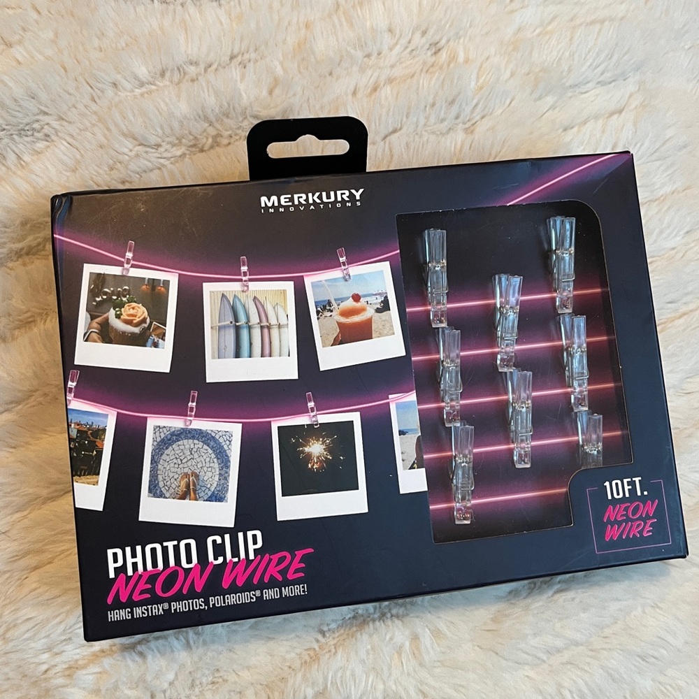 Neon pink photo clip wire